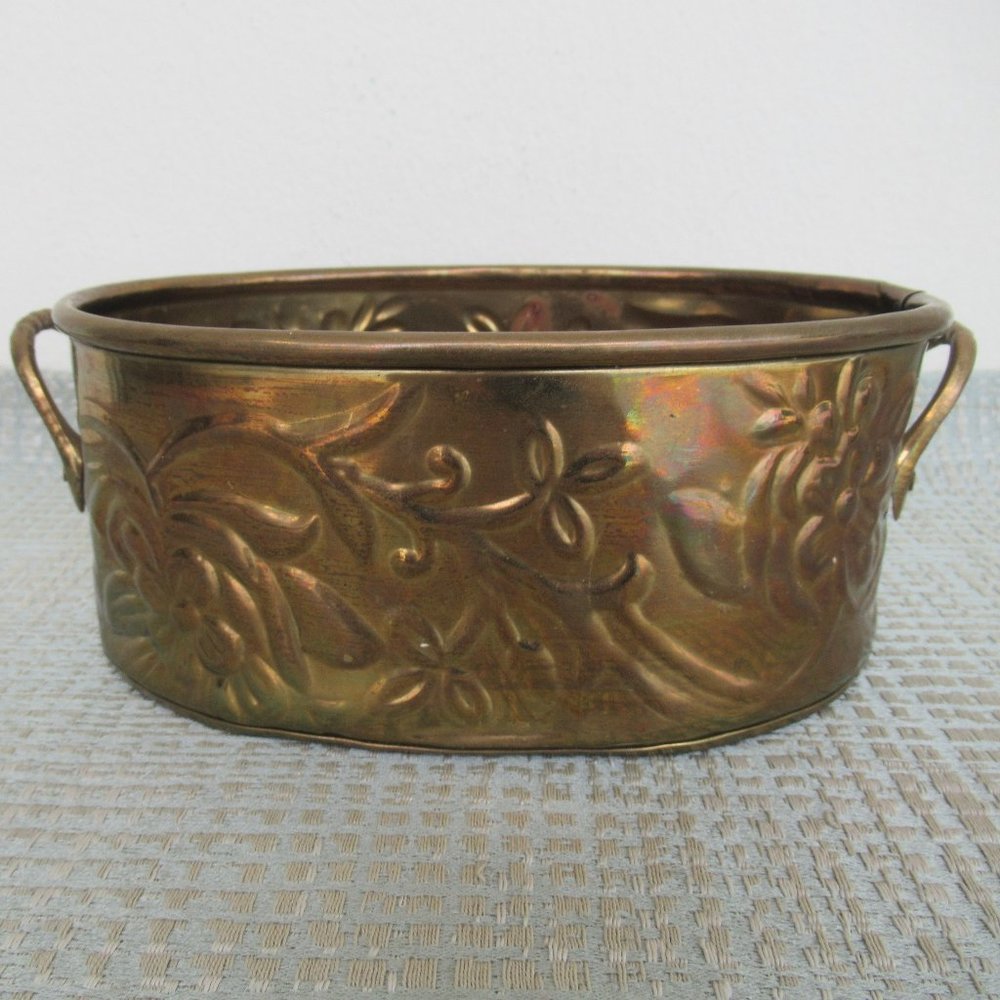 Vintage HOSLEY Solid Brass Planter Oval 6.75" x 4.7" x 3" Embossed INDIA *flaw